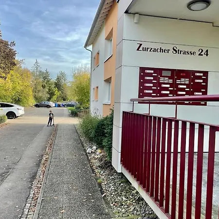 Daire Schickes 1-zimmer Apartment, Nur 2 Min. Zum Rhein Kussaberg